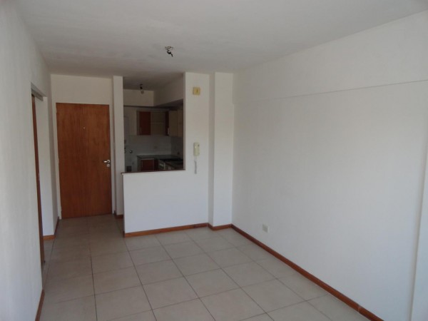 DEPTO 1 DORMITORIO + BALCÓN AL CONTRAFRENTE. URQUIZA / CASTELLANOS
