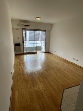 MONOAMBIENTE EN VENTA. IDEAL COMO INVERSION