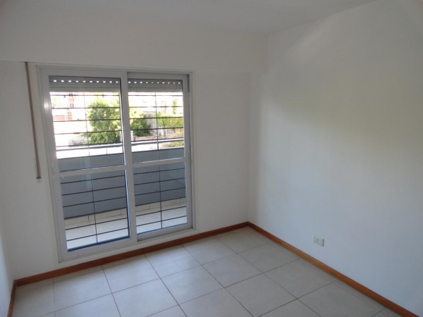 DEPTO 1 DORMITORIO + BALCÓN AL CONTRAFRENTE. URQUIZA / CASTELLANOS